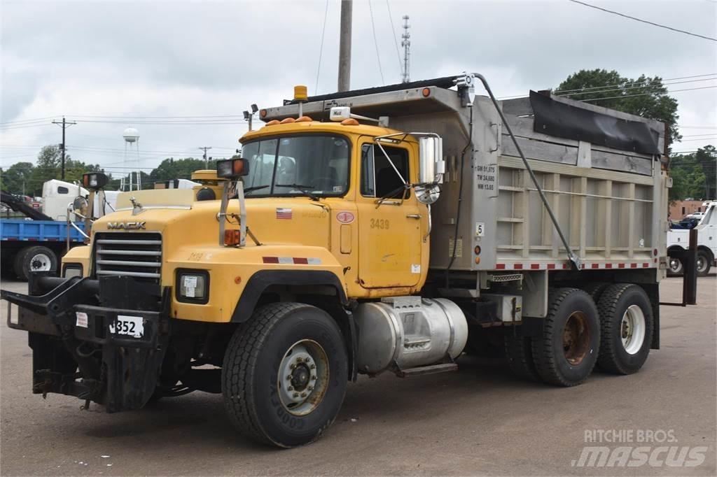 Mack RD688S Lastbiler med tip