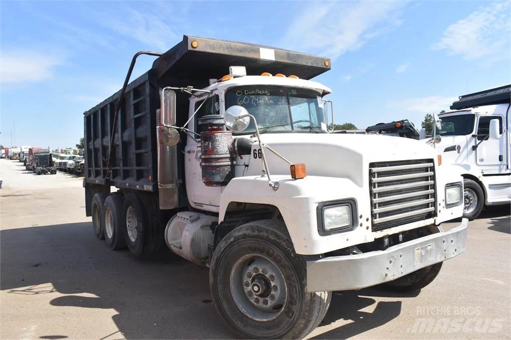 Mack RD688S Lastbiler med tip