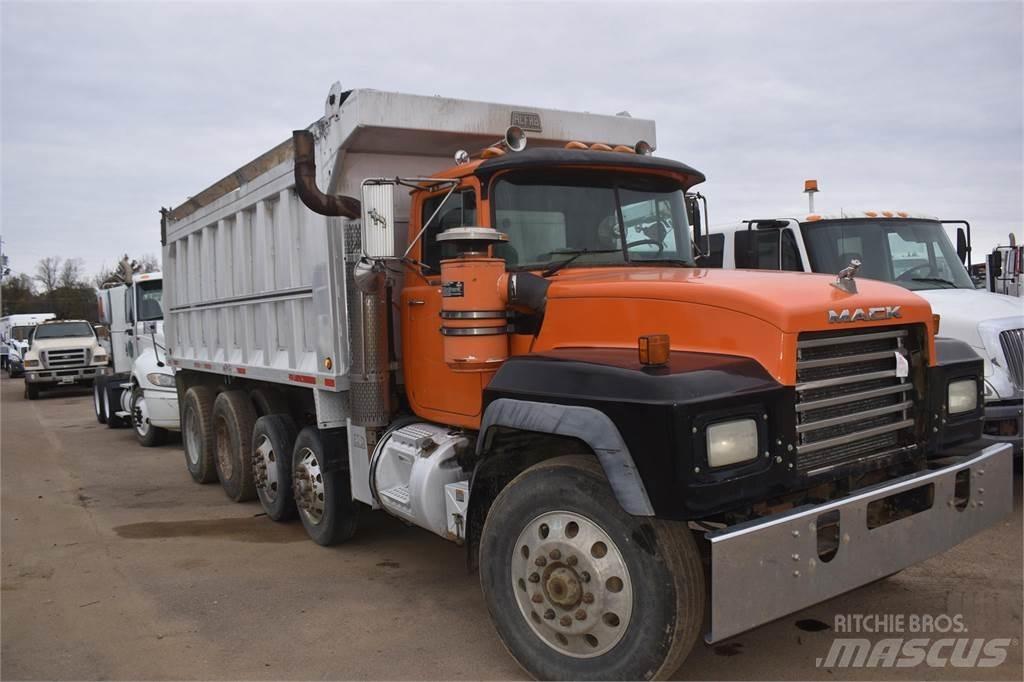 Mack RD688S Lastbiler med tip