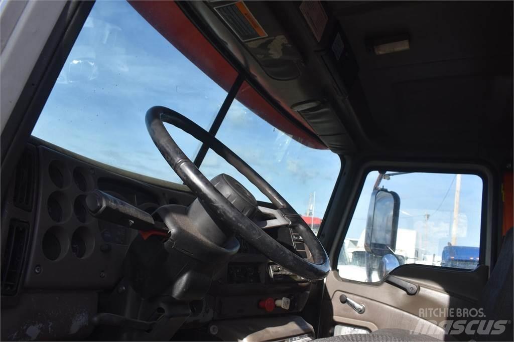Mack VISION CX612 Lastbiler med tip