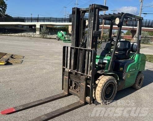 Mitsubishi FG30N Gaffeltrucks - andre