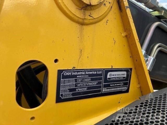 New Holland C327 Minilæsser - skridstyret