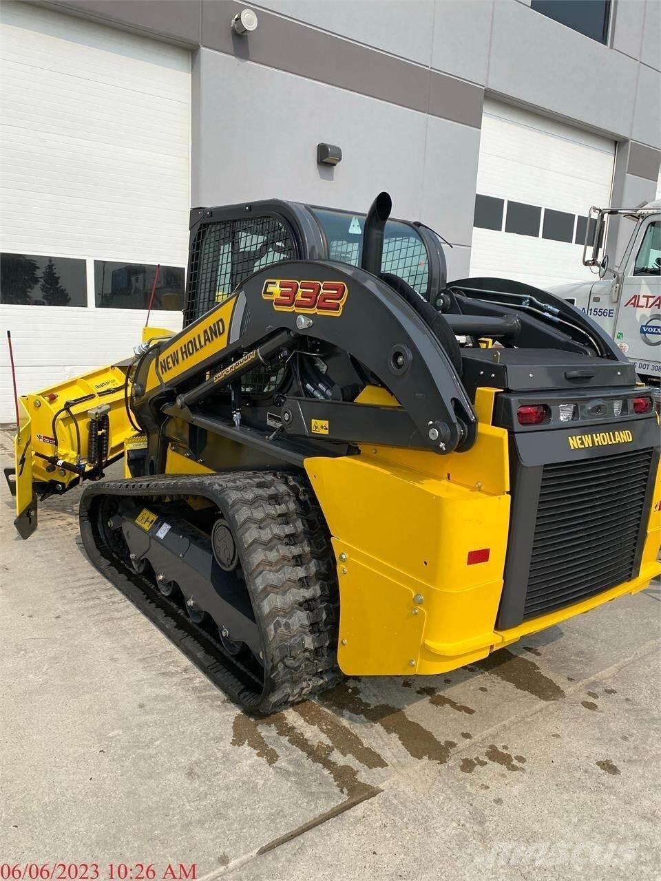 New Holland C332 Minilæsser - skridstyret