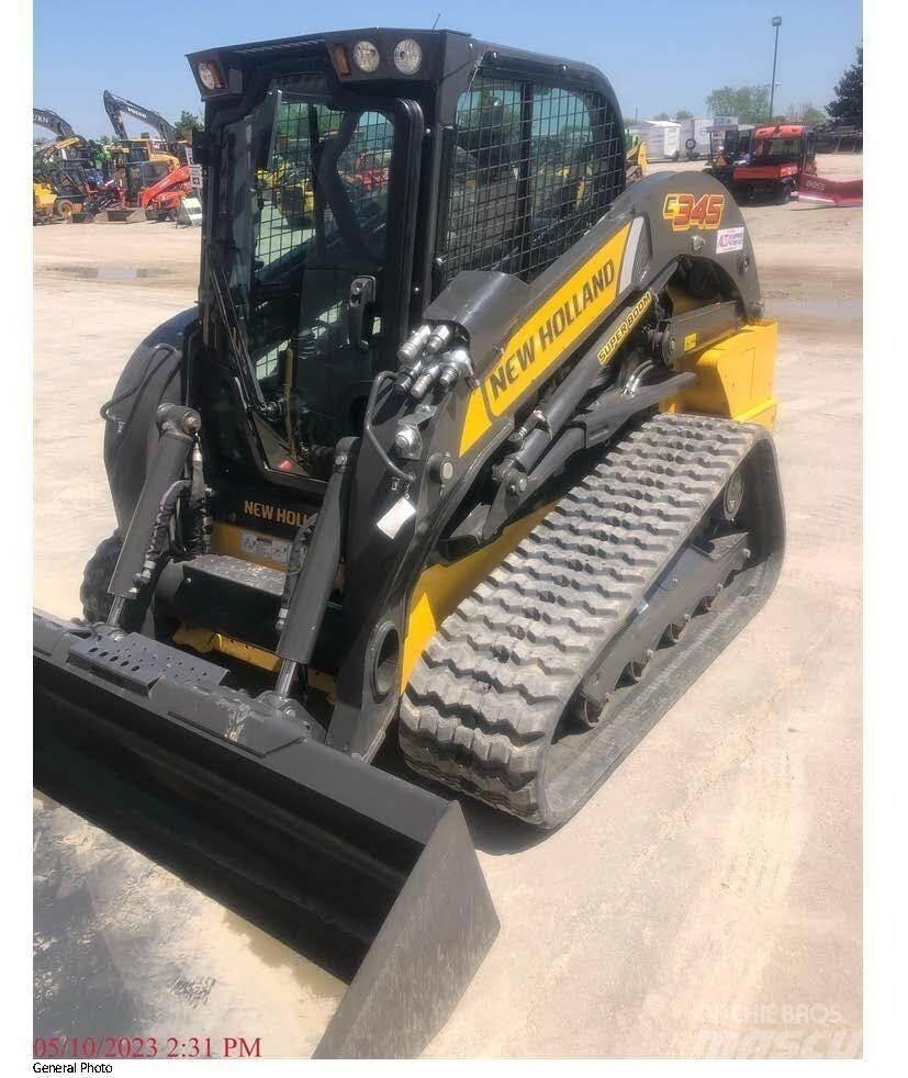 New Holland C345 Minilæsser - skridstyret