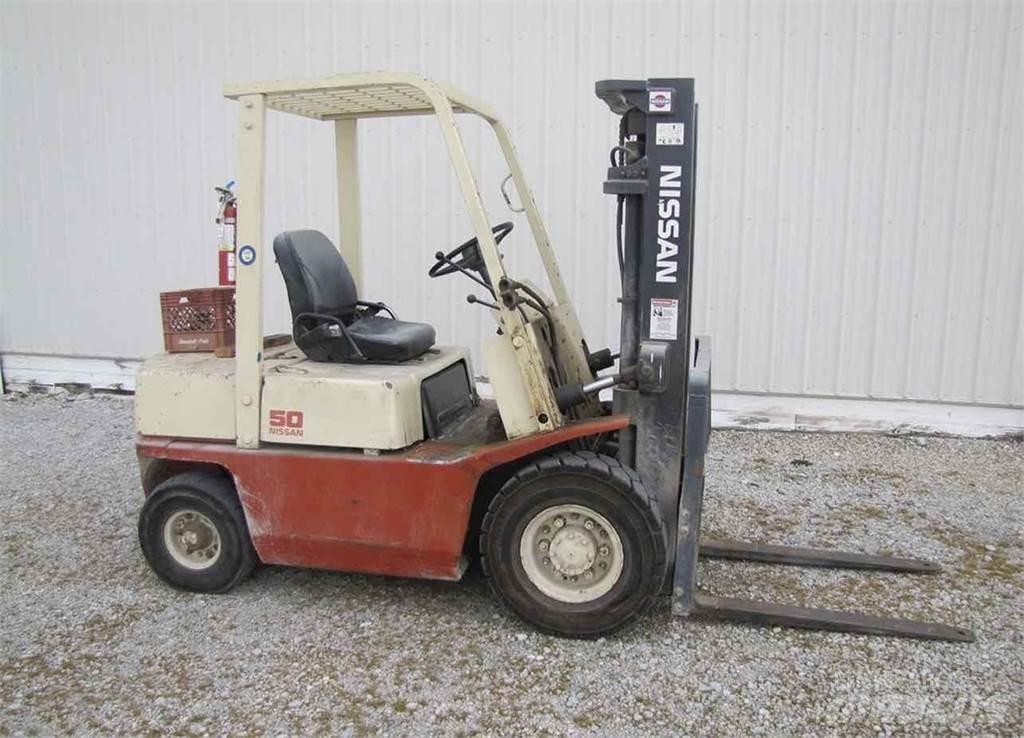 Nissan PF02A25V Gaffeltrucks - andre