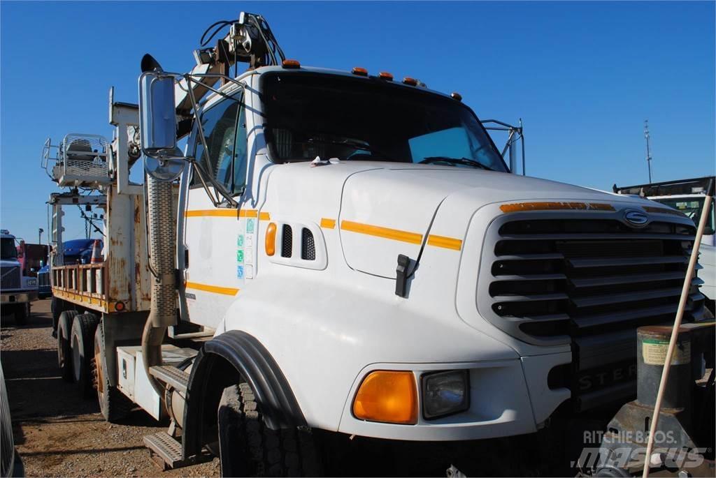 Sterling L8500 Lastbil med kran