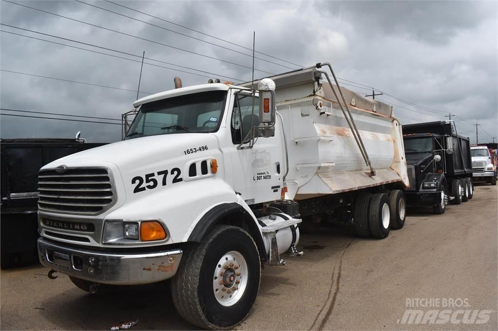 Sterling L9500 Lastbiler med tip