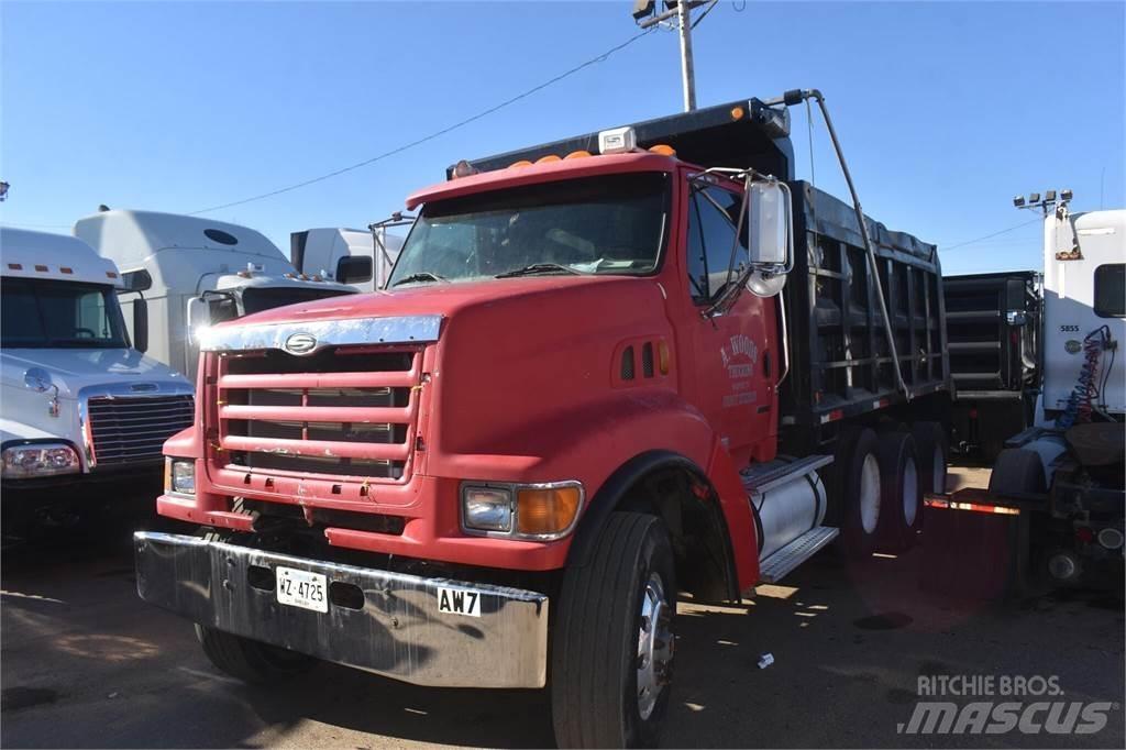 Sterling L9500 Lastbiler med tip