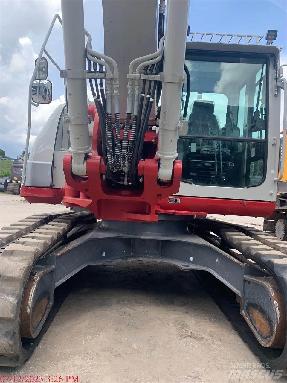 Takeuchi TB2150 Gravemaskiner på larvebånd