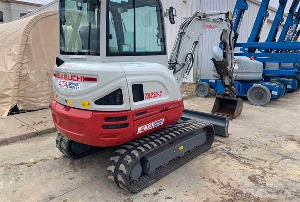 Takeuchi TB235-2 Minigravemaskiner