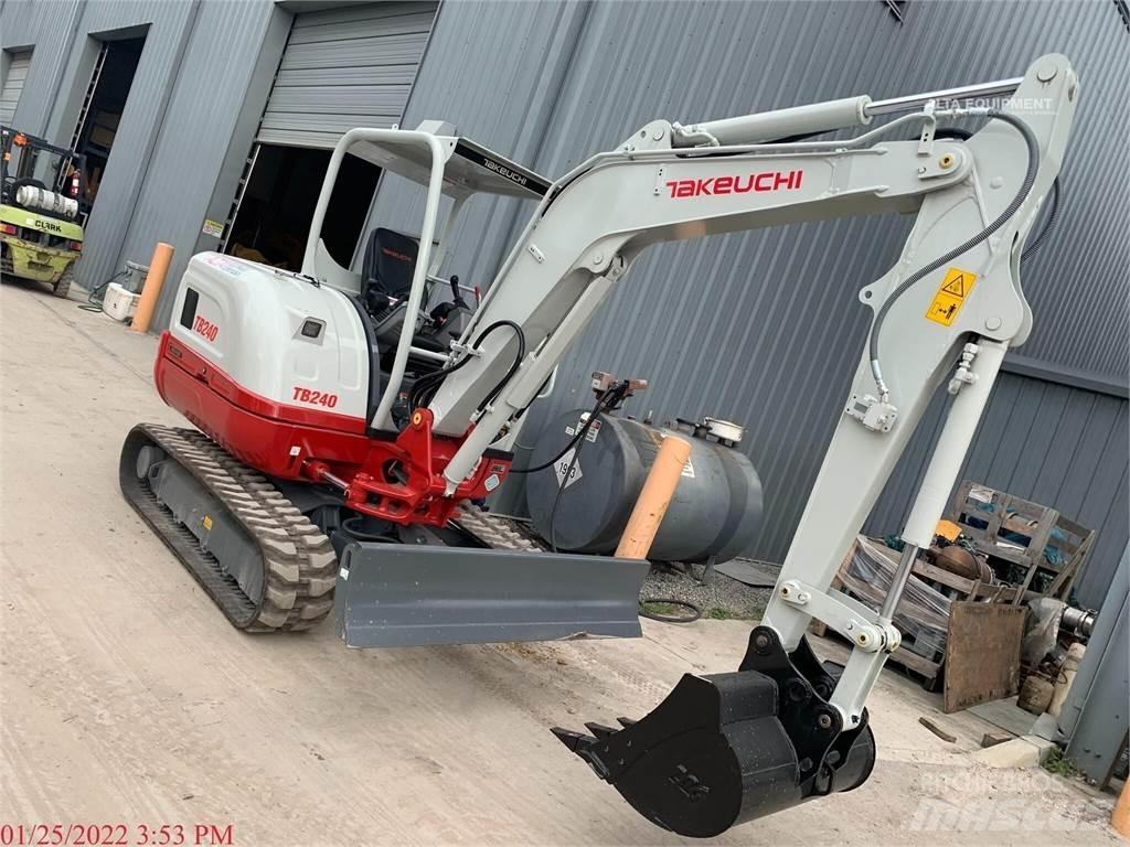Takeuchi TB240 Minigravemaskiner