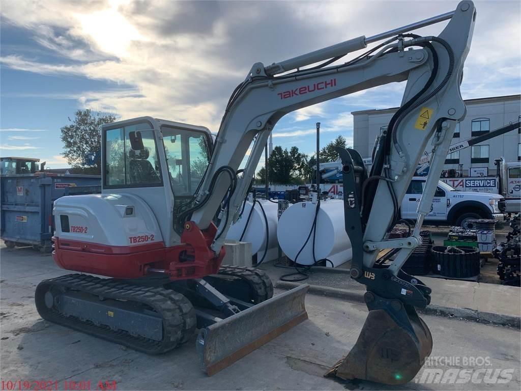 Takeuchi TB250-2 Minigravemaskiner
