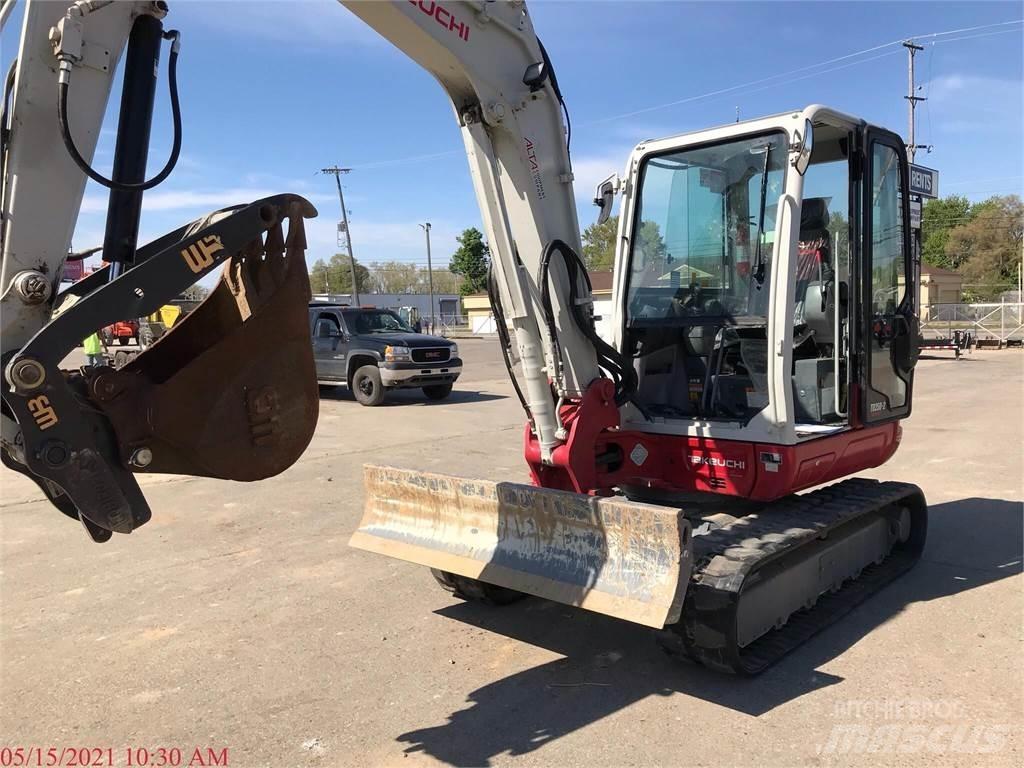 Takeuchi TB250-2 Minigravemaskiner