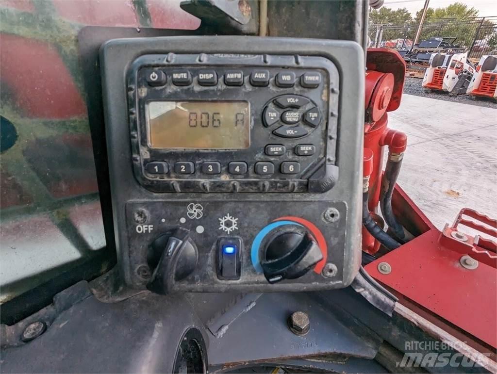 Takeuchi TL12V2 Minilæsser - skridstyret