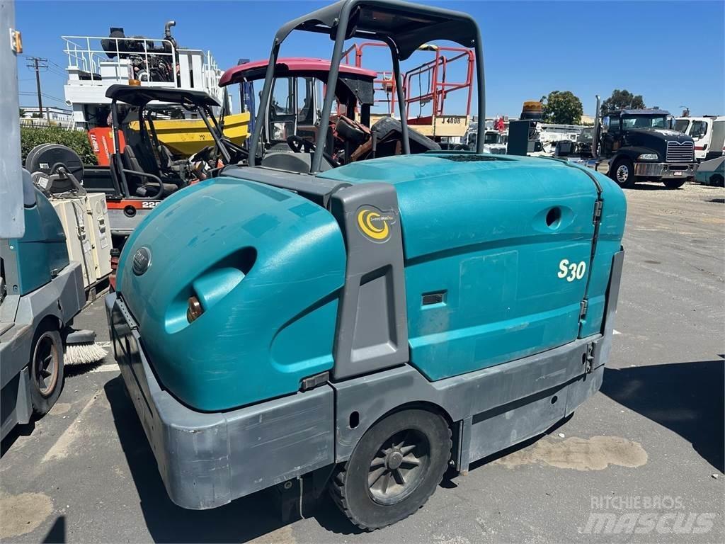 Tennant S30 Fejemaskiner
