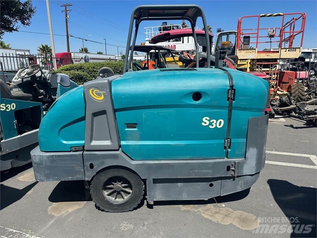 Tennant S30 Fejemaskiner