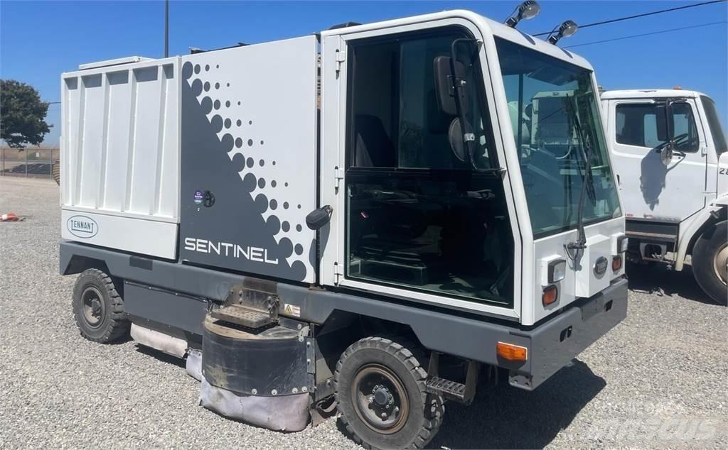 Tennant SENTINEL Fejemaskiner