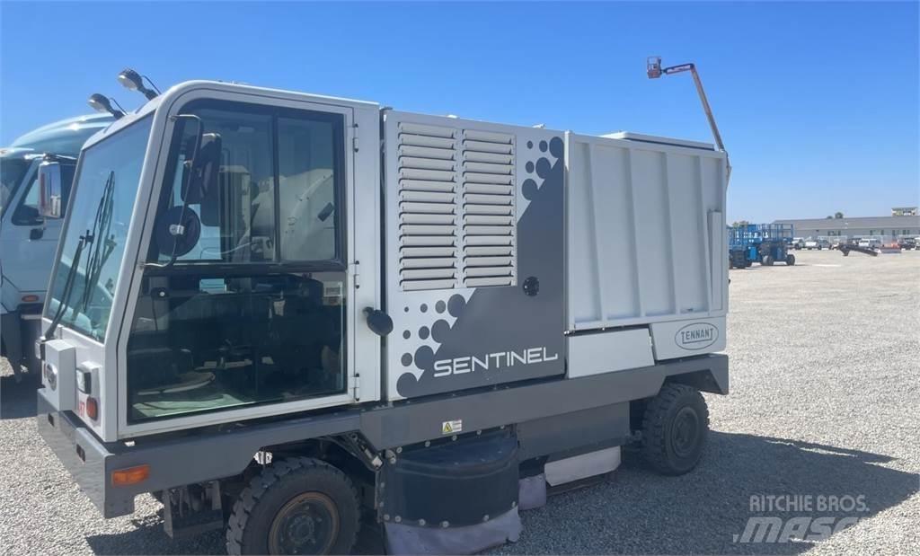 Tennant SENTINEL Fejemaskiner