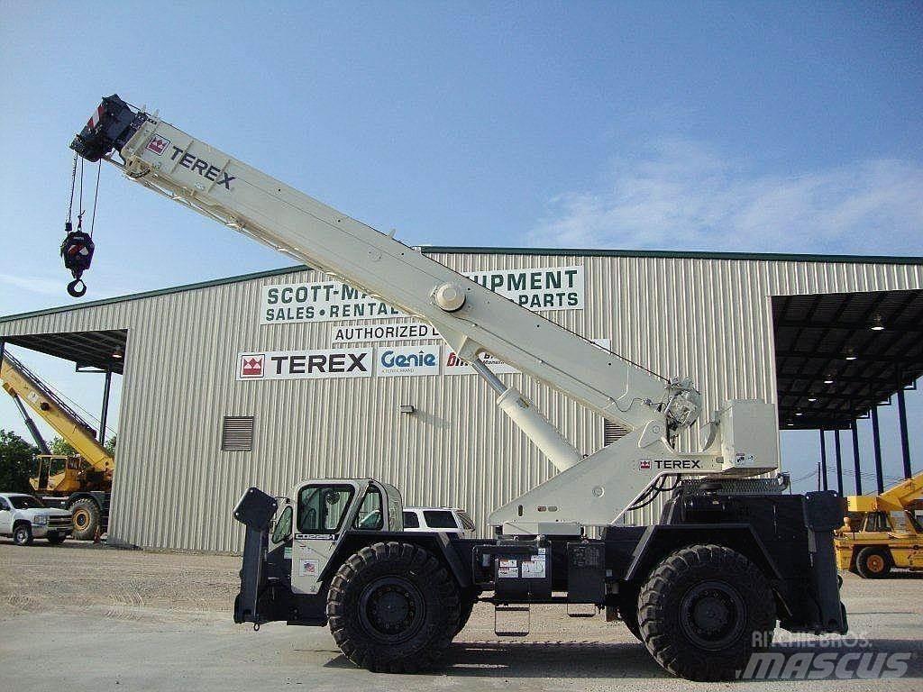 Terex CD225 Kraner til hårdt terræn