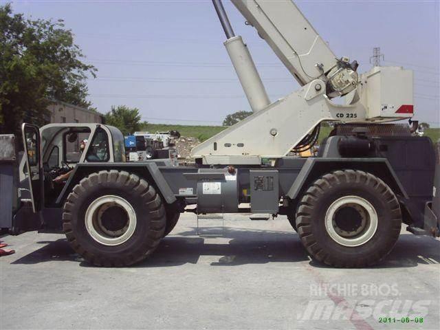 Terex CD225 Kraner til hårdt terræn
