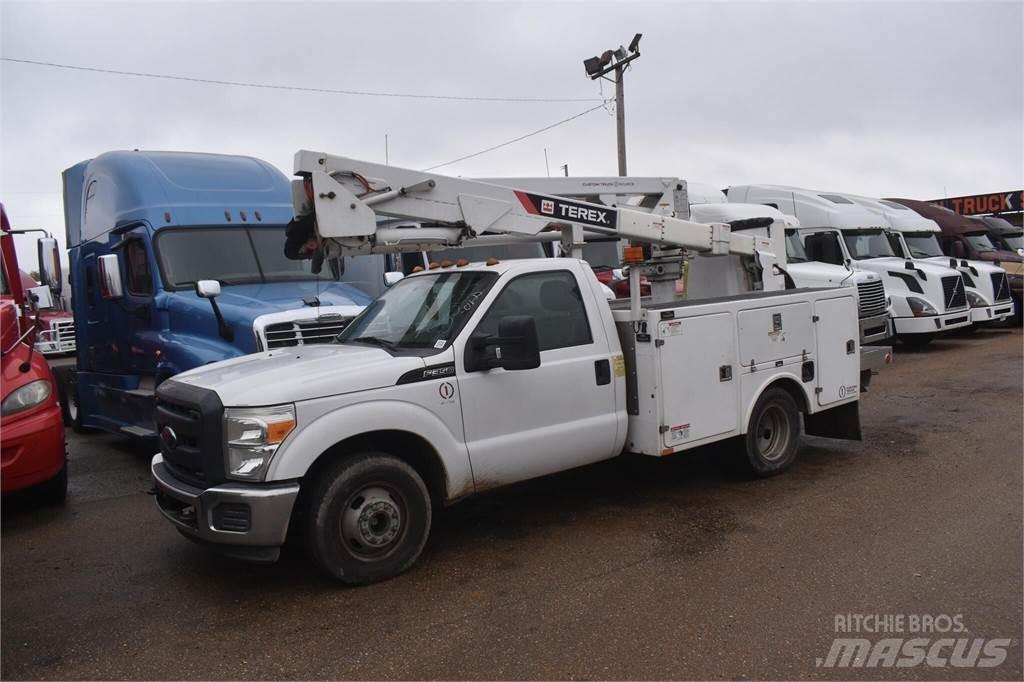 Terex LT38 Lastbilmonterede lifte