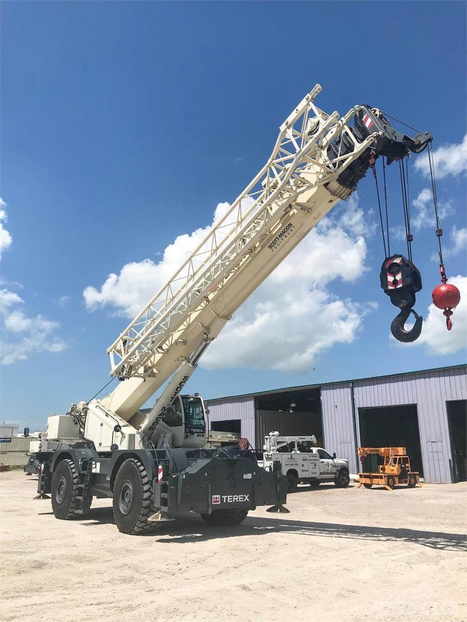 Terex QUADSTAR 1100 Kraner til hårdt terræn