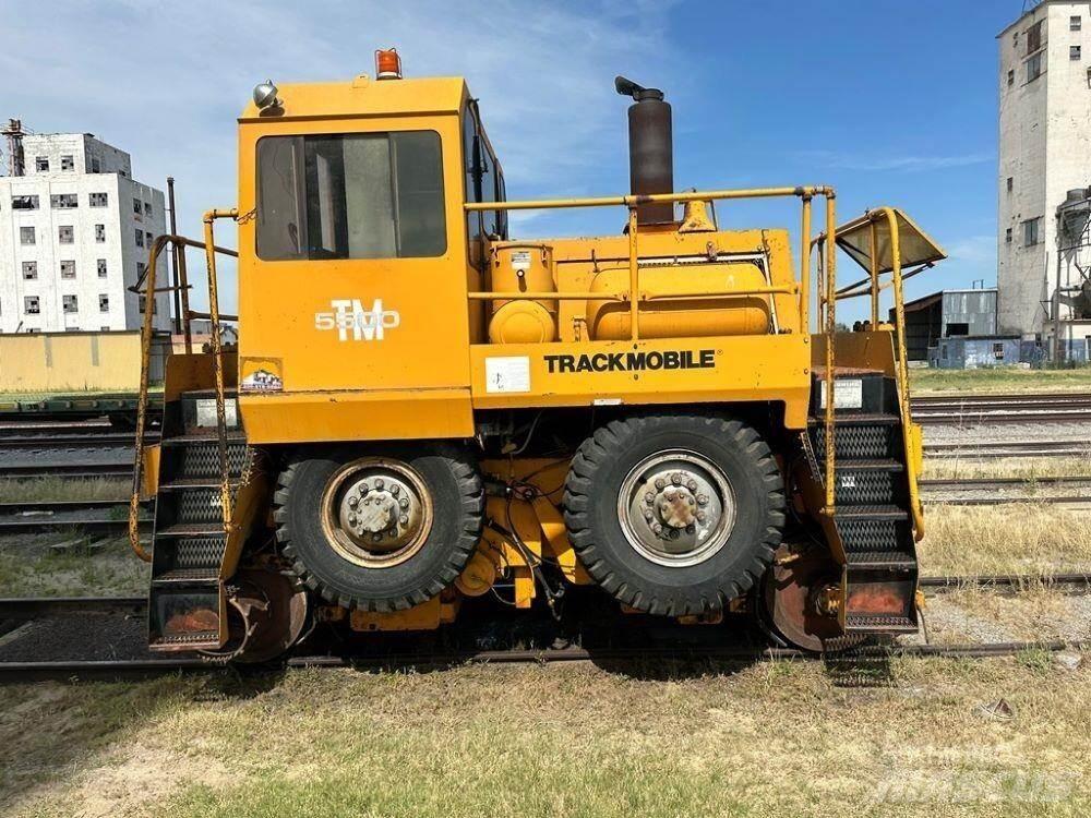  TRACKMOBILE 5500TM Entreprenør - Andet