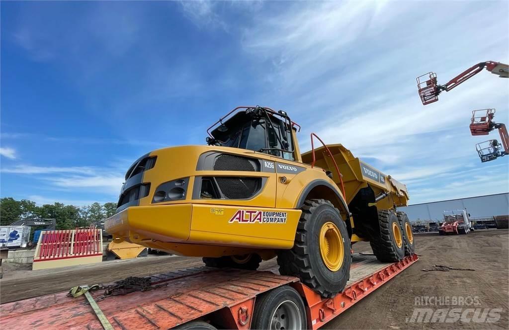 Volvo A25G Terrængående lastbiler