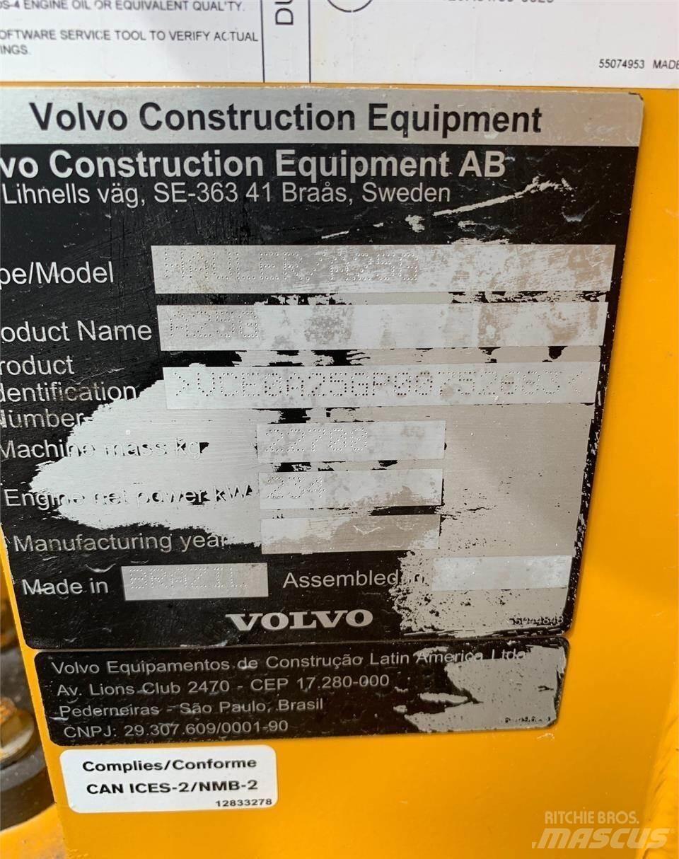 Volvo A25G Terrængående lastbiler