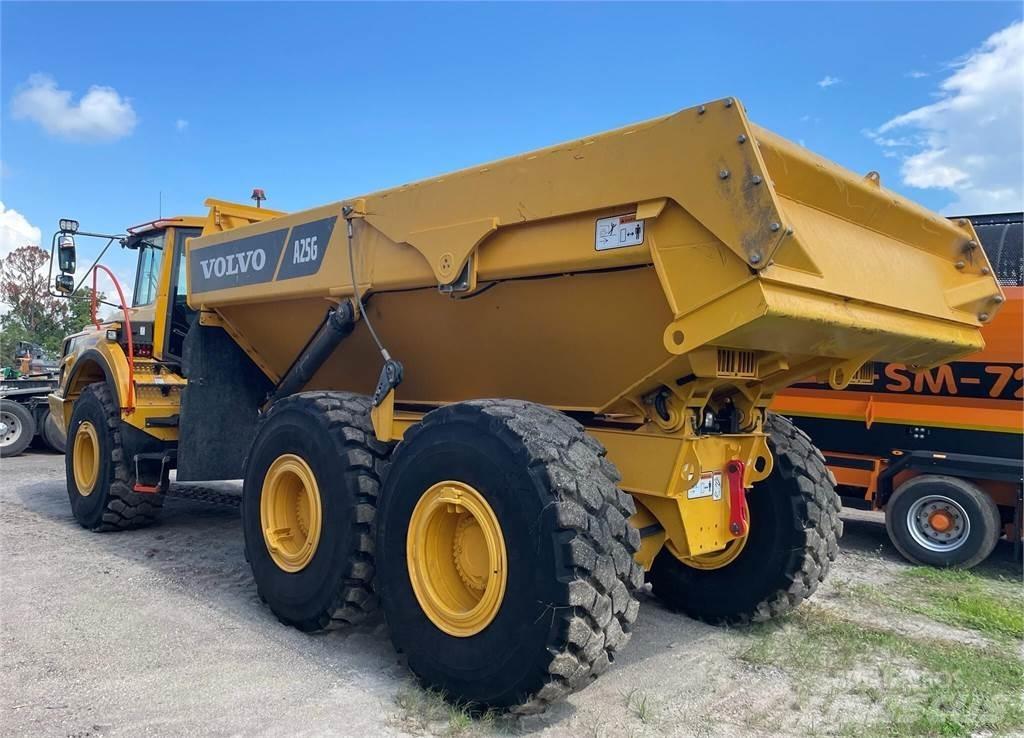 Volvo A25G Terrængående lastbiler