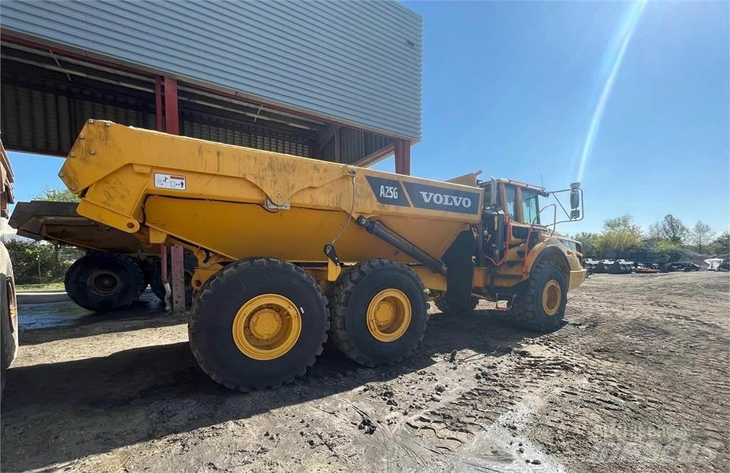Volvo A25G Terrængående lastbiler