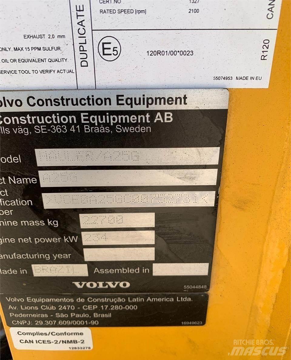 Volvo A25G Terrængående lastbiler