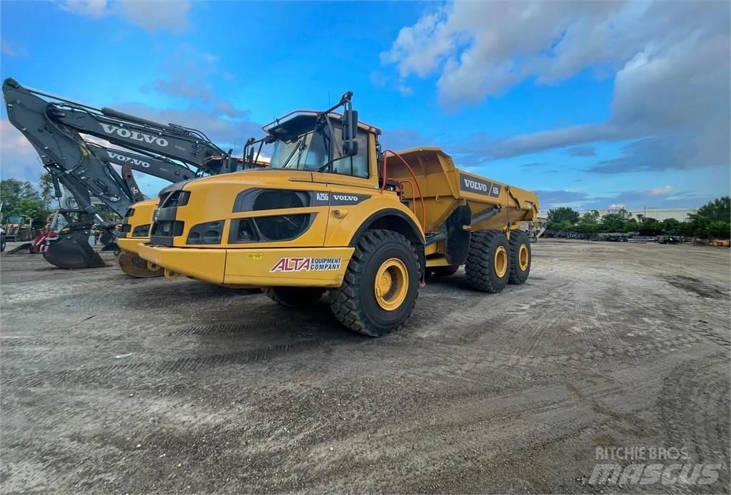 Volvo A25G Terrængående lastbiler