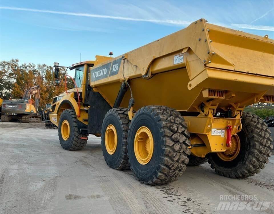 Volvo A25G Terrængående lastbiler