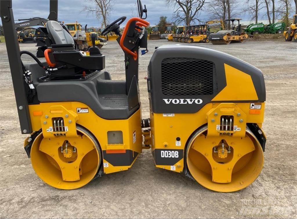 Volvo DD30B Tvilling tromle