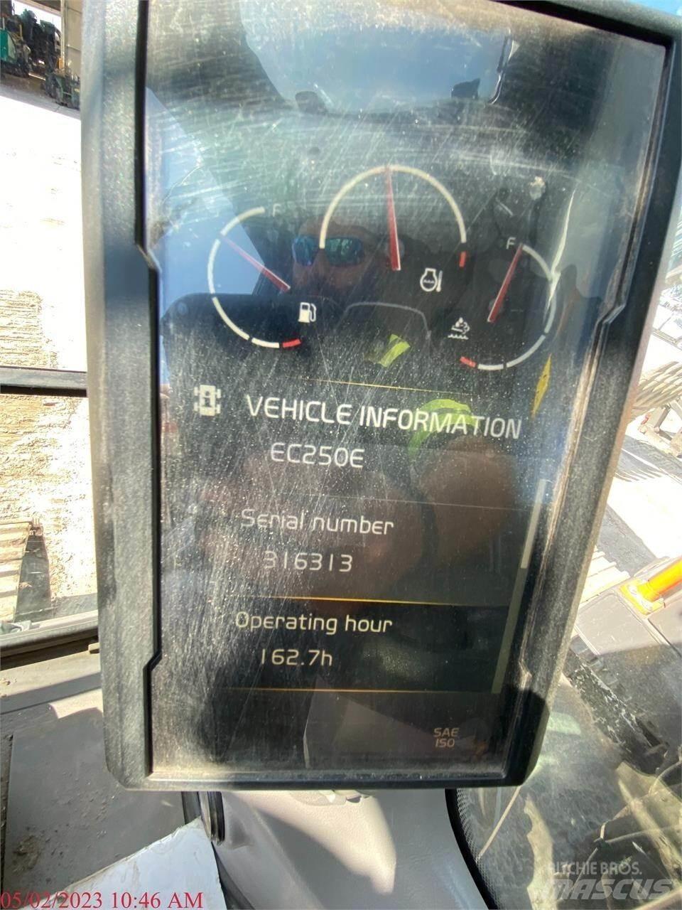 Volvo EC250EL Gravemaskiner på larvebånd