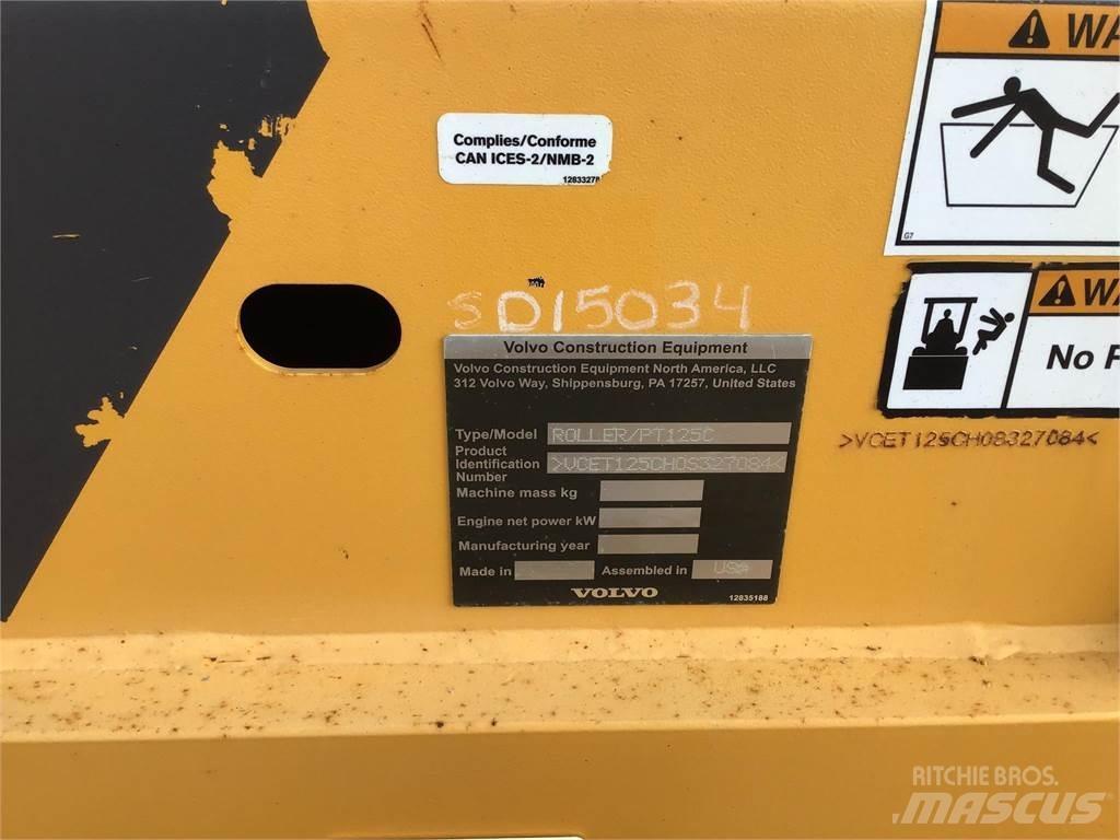 Volvo PT125C Tromle med luftdæk