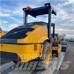 Volvo SD75B Tvilling tromle