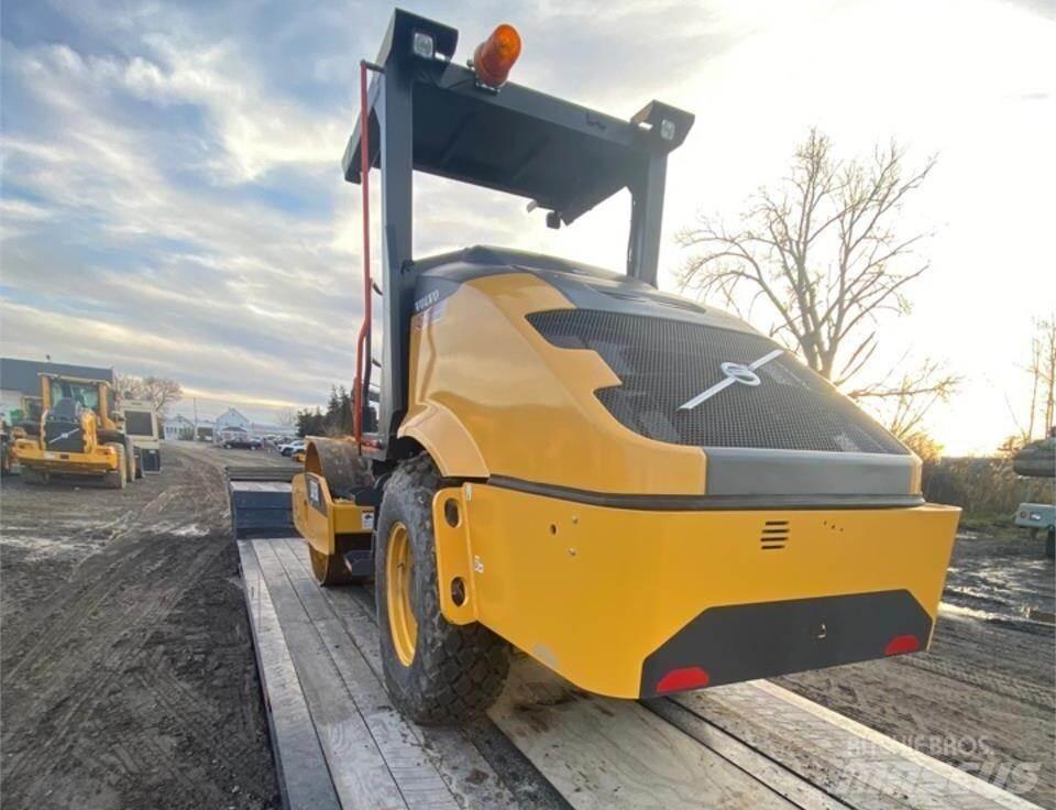 Volvo SD75B Tvilling tromle