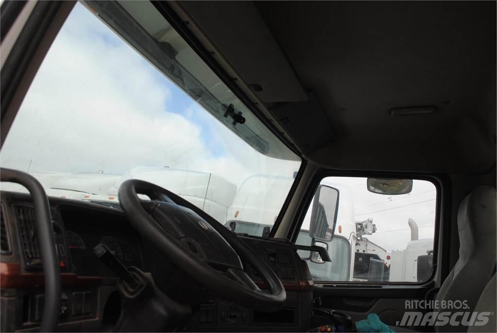Volvo VHD64B200 Betonbiler