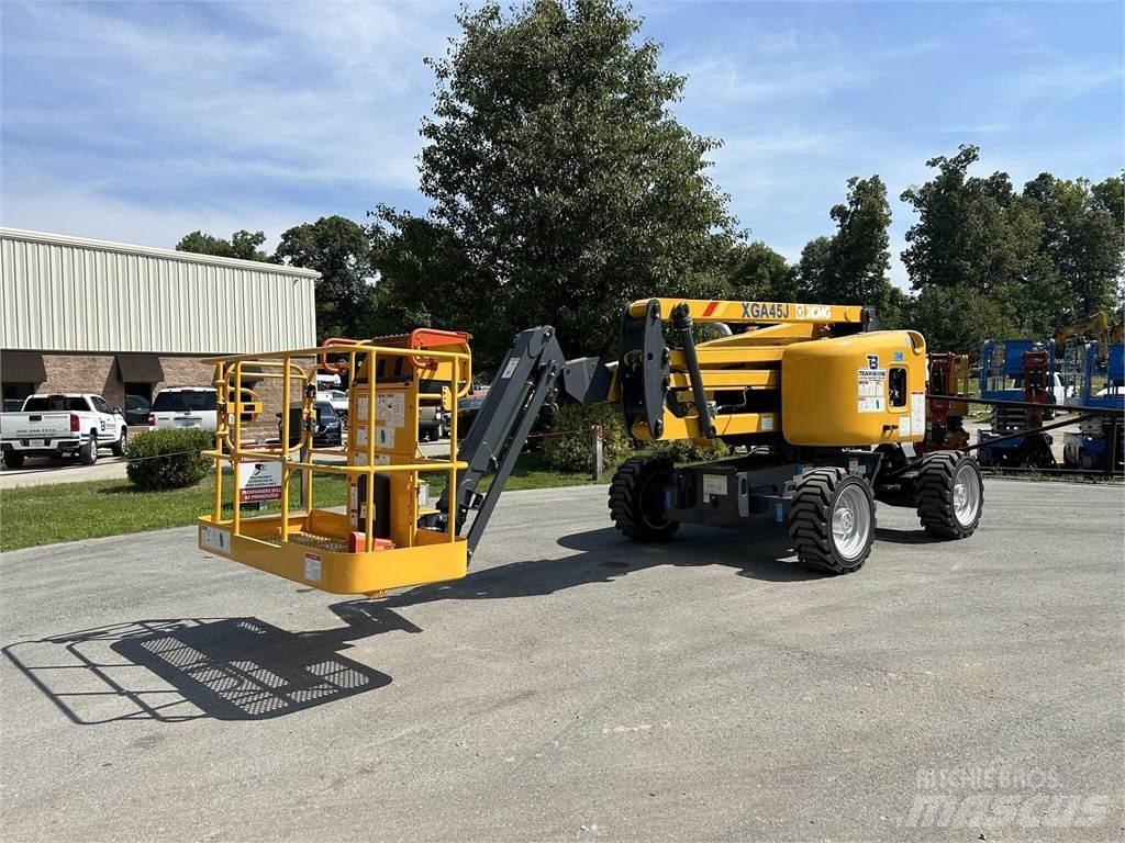 XCMG XGA45J Bomlifte med knækarm