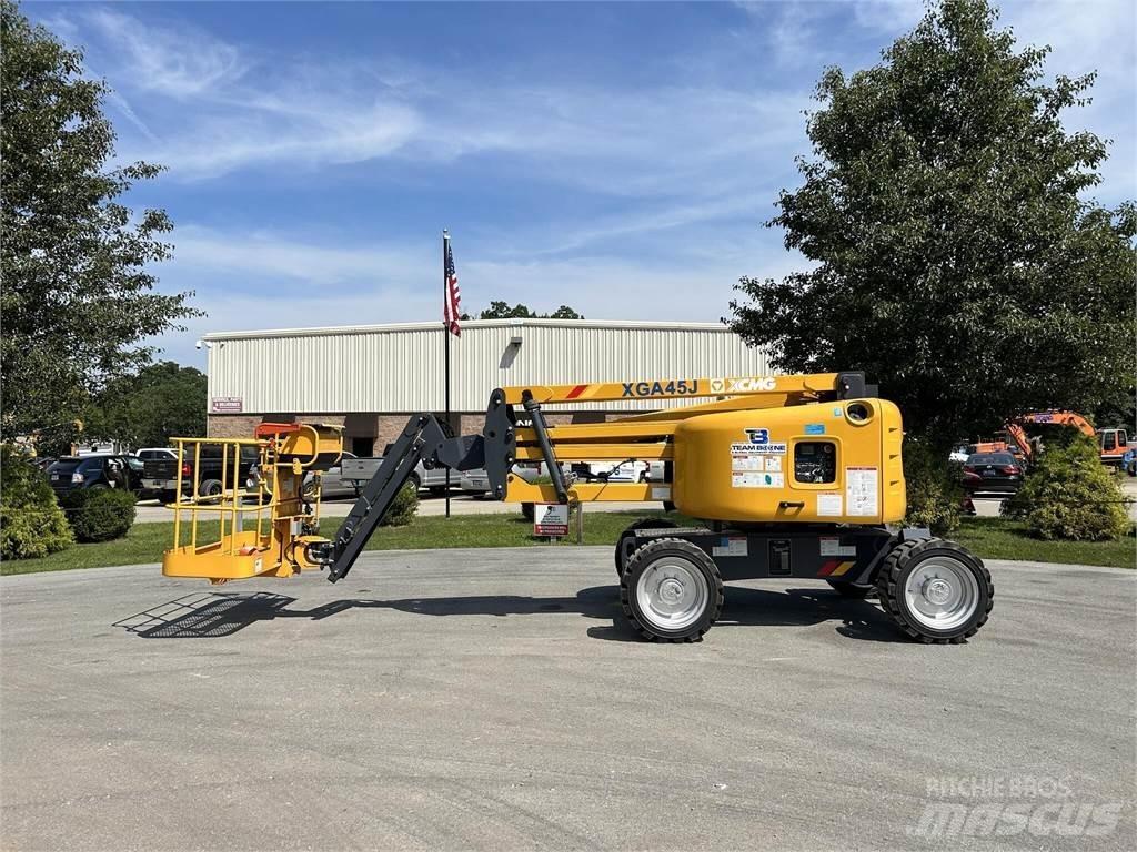 XCMG XGA45J Bomlifte med knækarm