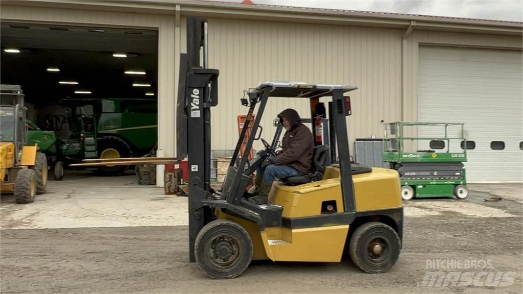 Yale GDP080LJ Gaffeltrucks - andre