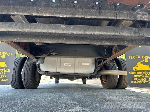 Ford E 450 SD Slamsuger