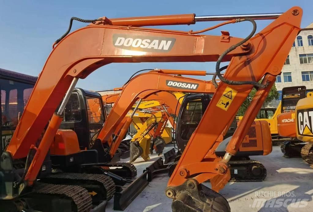 Doosan DH55 Gravemaskiner på larvebånd
