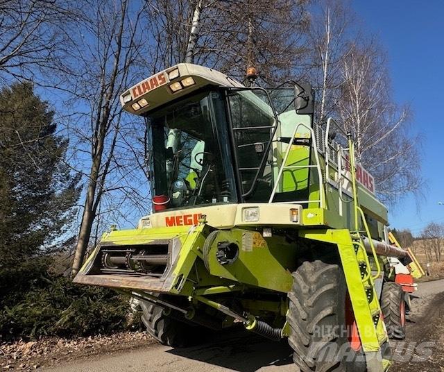 CLAAS Mega 208 Mejetærskere