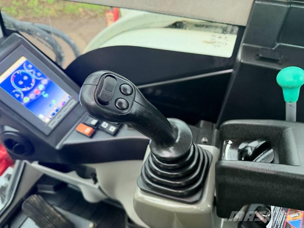 Takeuchi TB 295 W Gravemaskiner på hjul