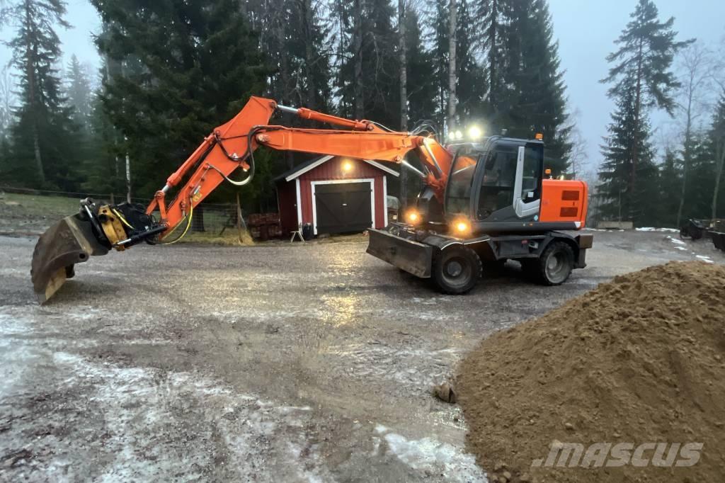 Hitachi ZX 140 W-3 Gravemaskiner på hjul