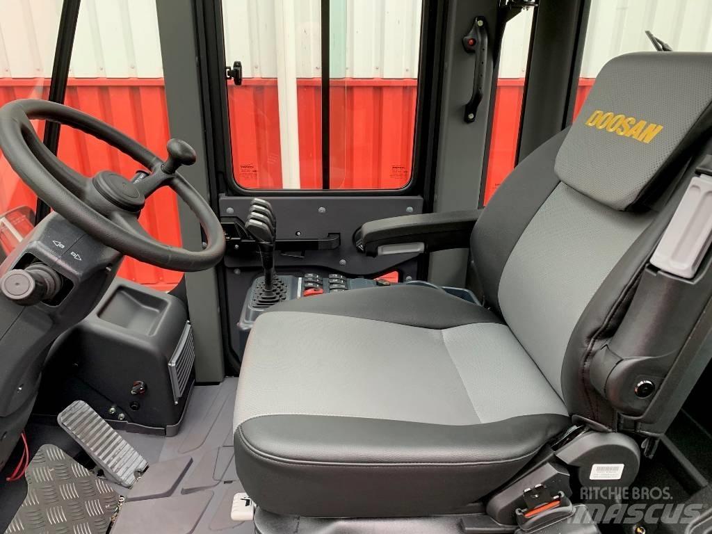 Doosan D160S-7 Diesel gaffeltrucks
