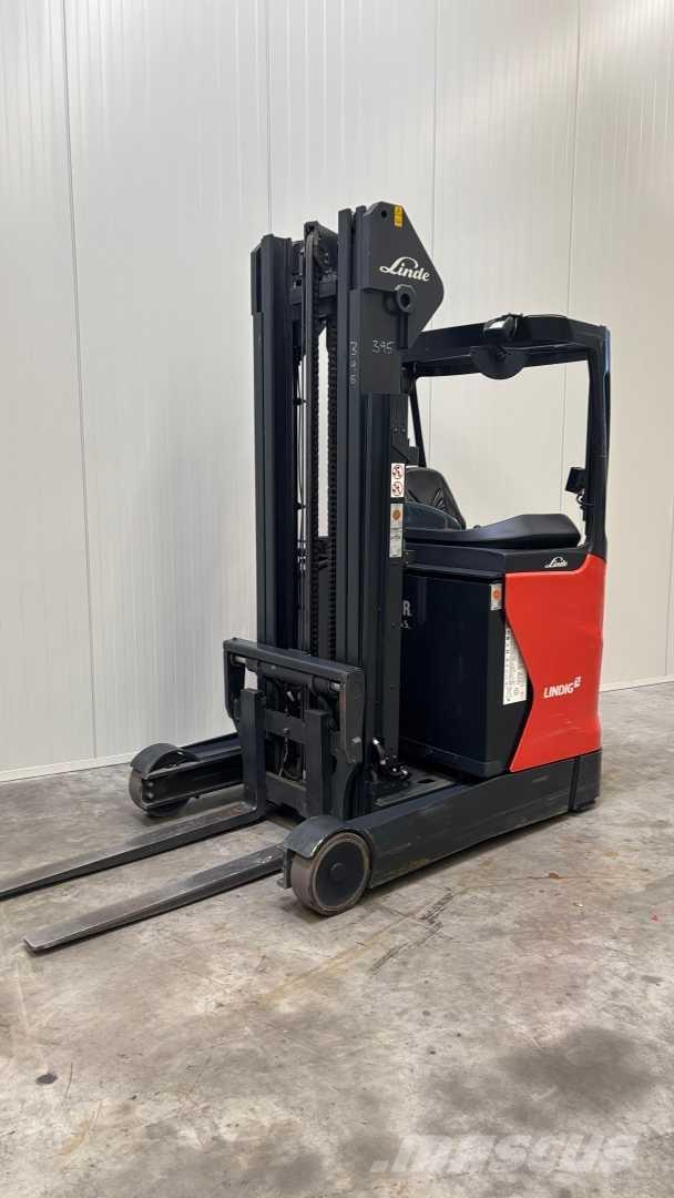 Linde R16 Reachtruck